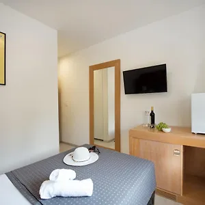 Hostel Hotel Potpican, Potpican