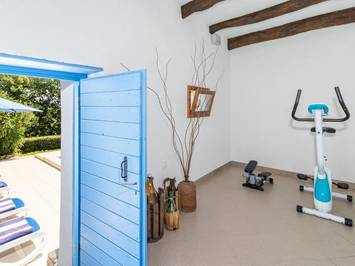 Holiday Home Mariva - Ipc132 By Interhome Potpićan